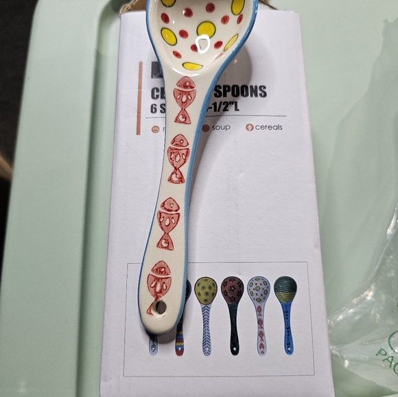 Spoons - Picture 2 of 6